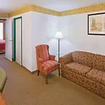 Country Inn & Suites By Radisson, Chambersburg, Pa